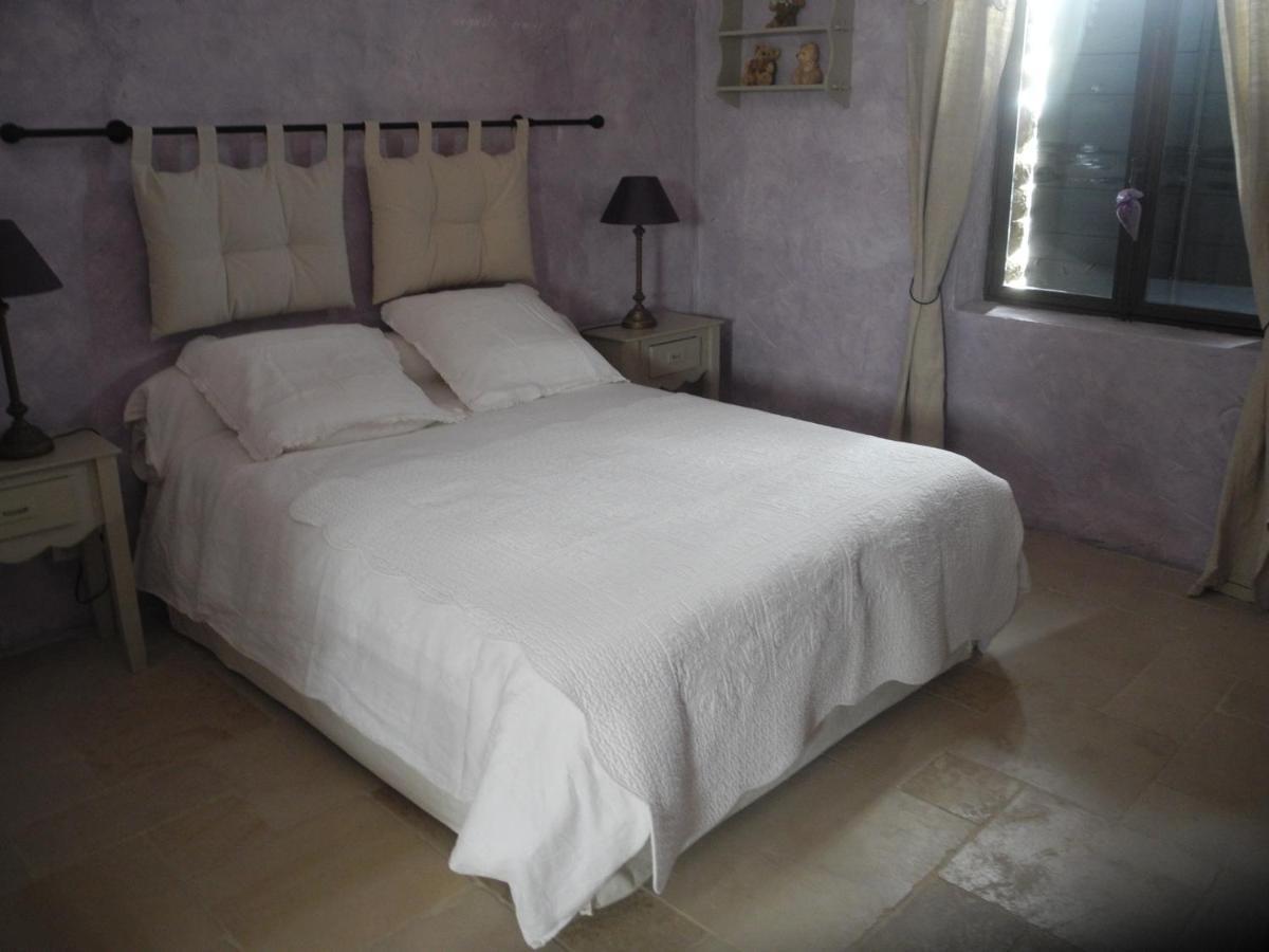 Oustau De Piera Bed & Breakfast Gordes Exterior foto