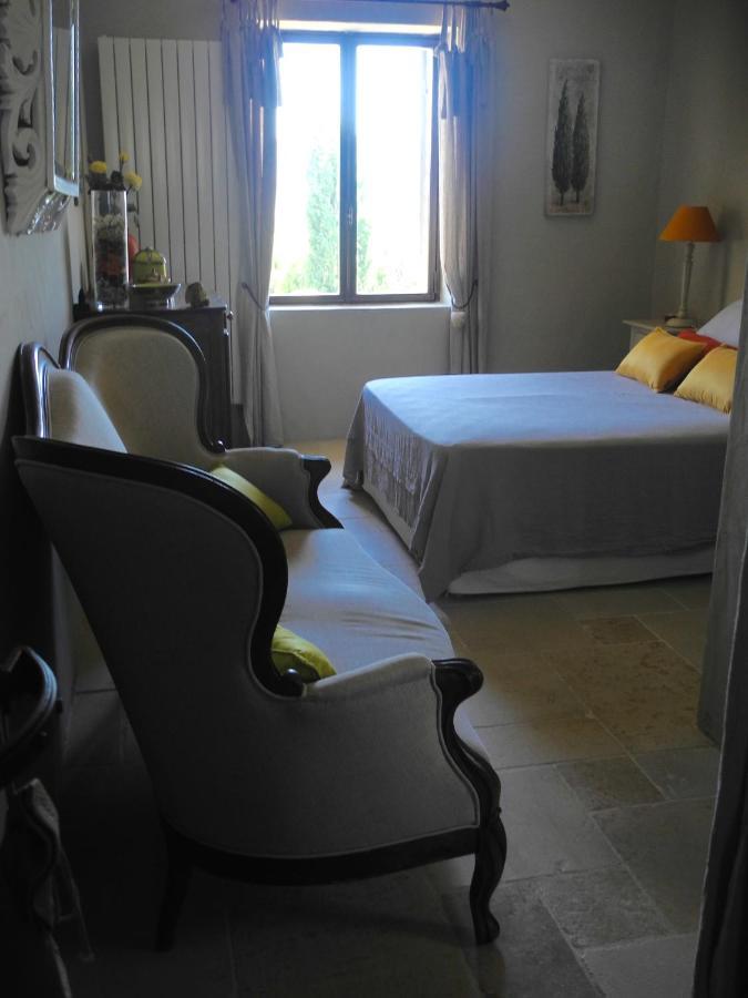 Oustau De Piera Bed & Breakfast Gordes Exterior foto